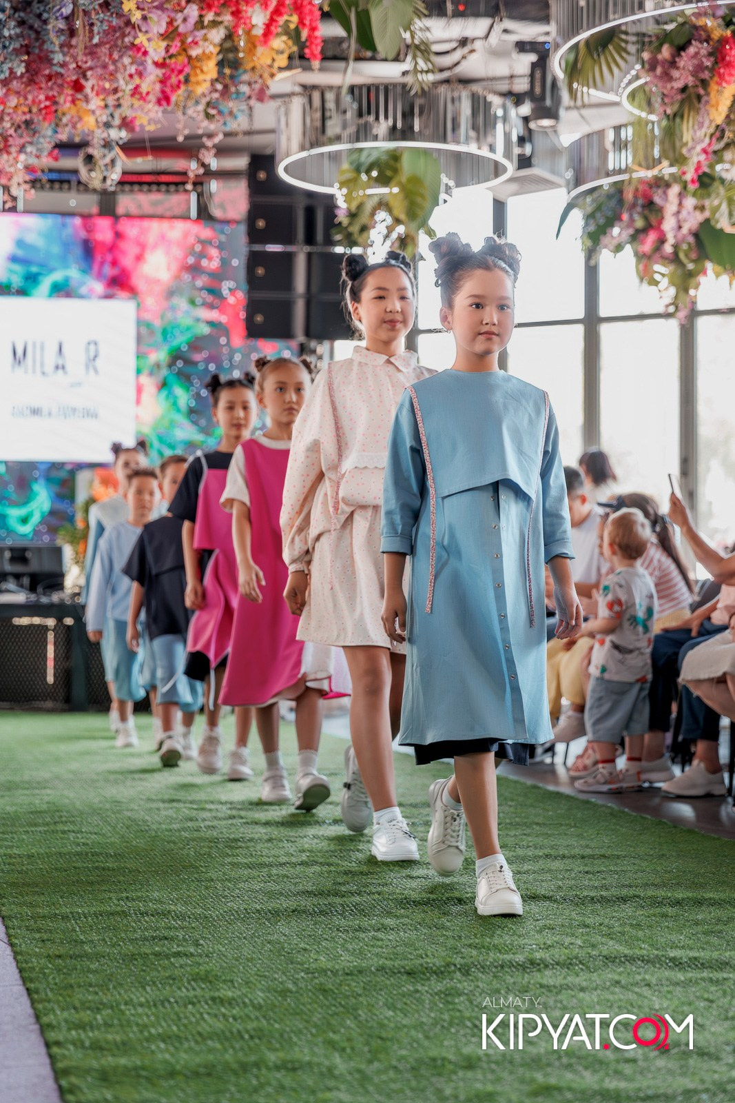PROM KIDS FASHION SHOW. КИПЯТКОМ АЛМАТЫ!