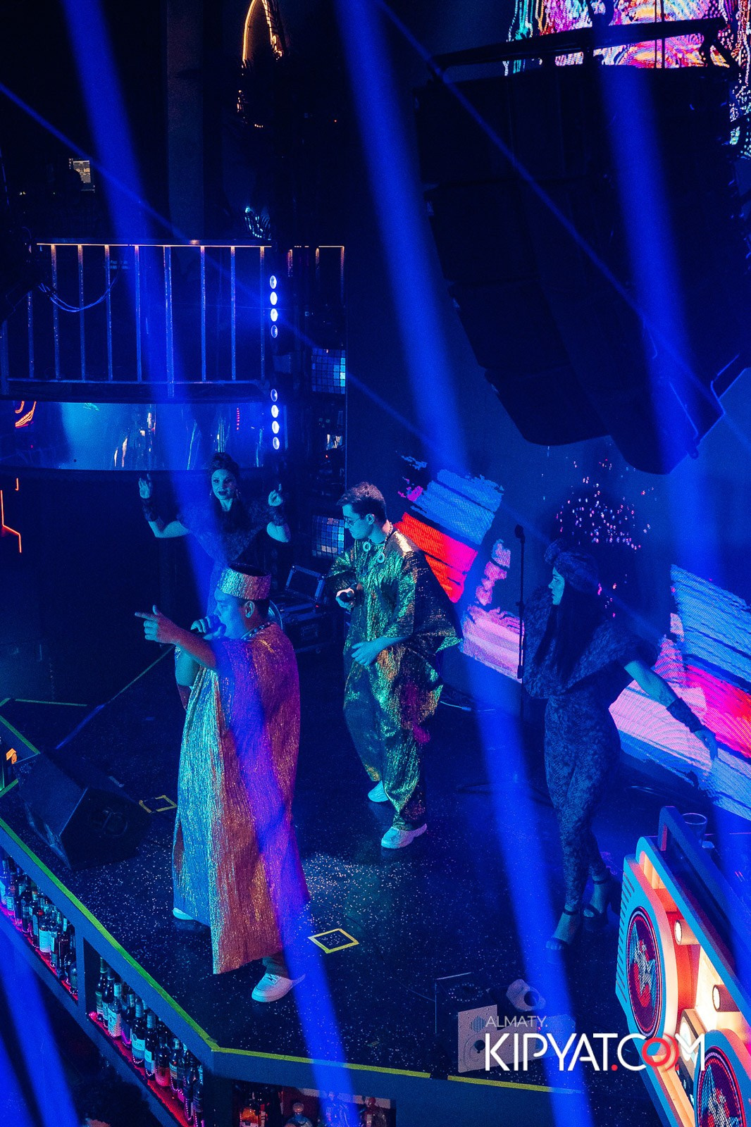 SANTA BARBARA — ВЫСТУПЛЕНИЕ LIZWI. КИПЯТКОМ АЛМАТЫ!