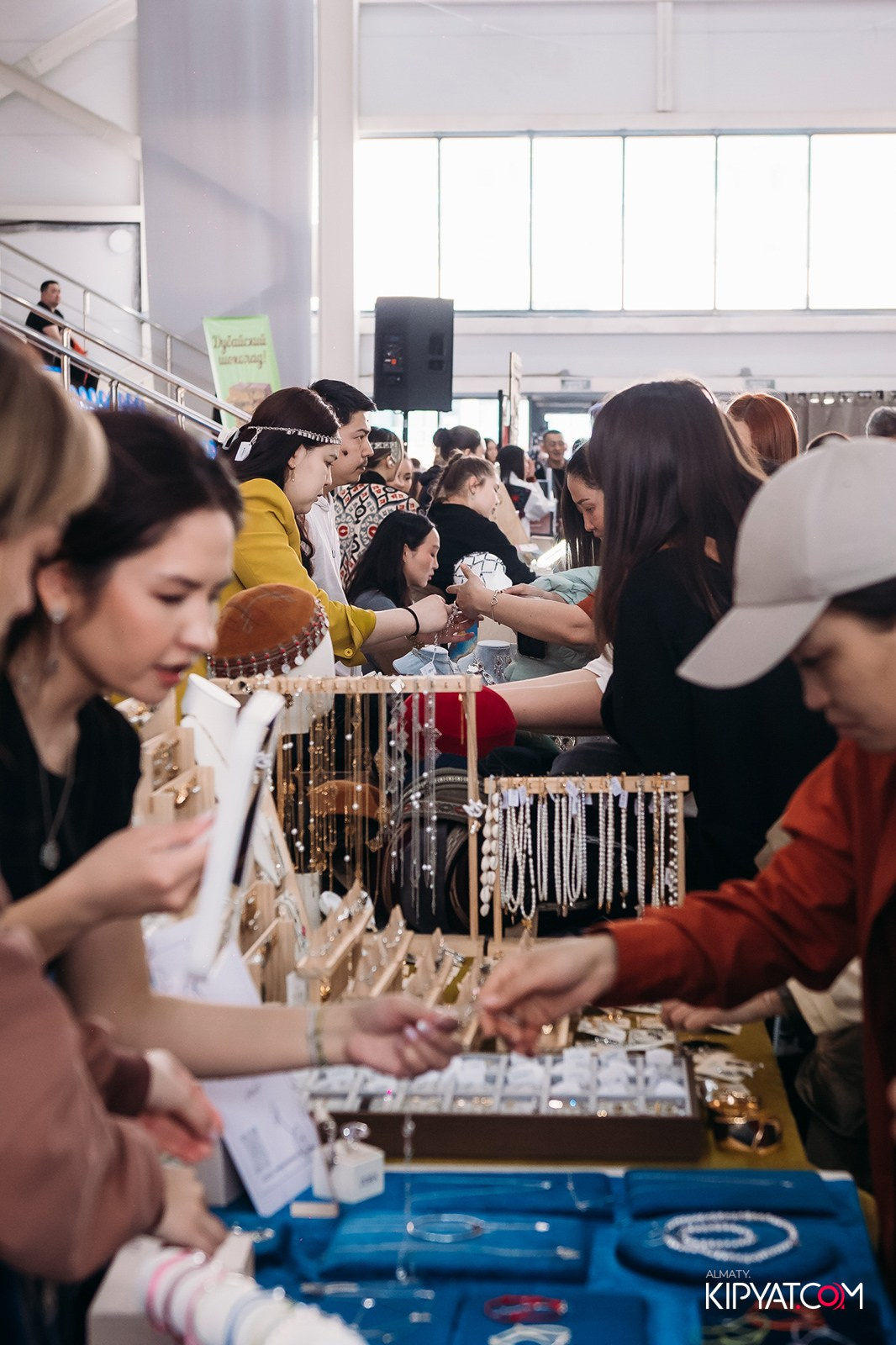 ETHNO POP-UP STORE NAURYZ B SADU ARENA. КИПЯТКОМ АЛМАТЫ!