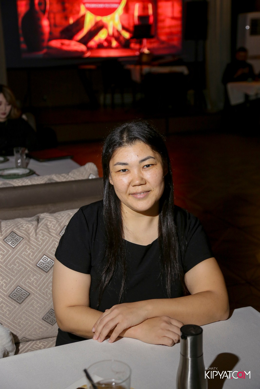 РЕСТОРАН ВЕСЕЛИДЗЕ НА ШЕВЧЕНКО. КИПЯТКОМ АЛМАТЫ!