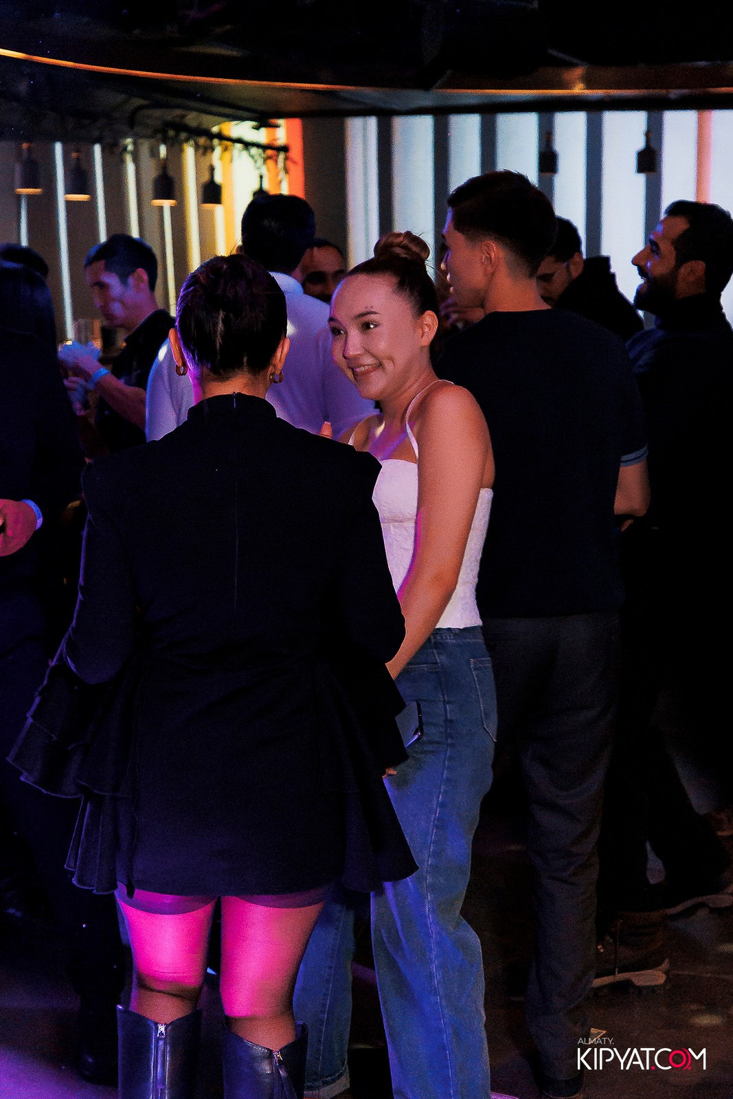 EVENT BAR. КИПЯТКОМ АЛМАТЫ! Фотосъемка мероприятий в Алматы