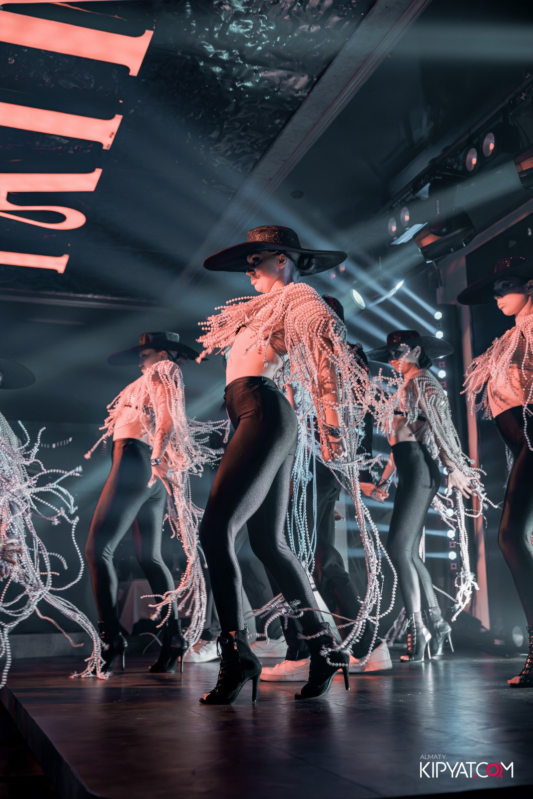 PATRIKI RESTAURANT. КИПЯТКОМ АЛМАТЫ!