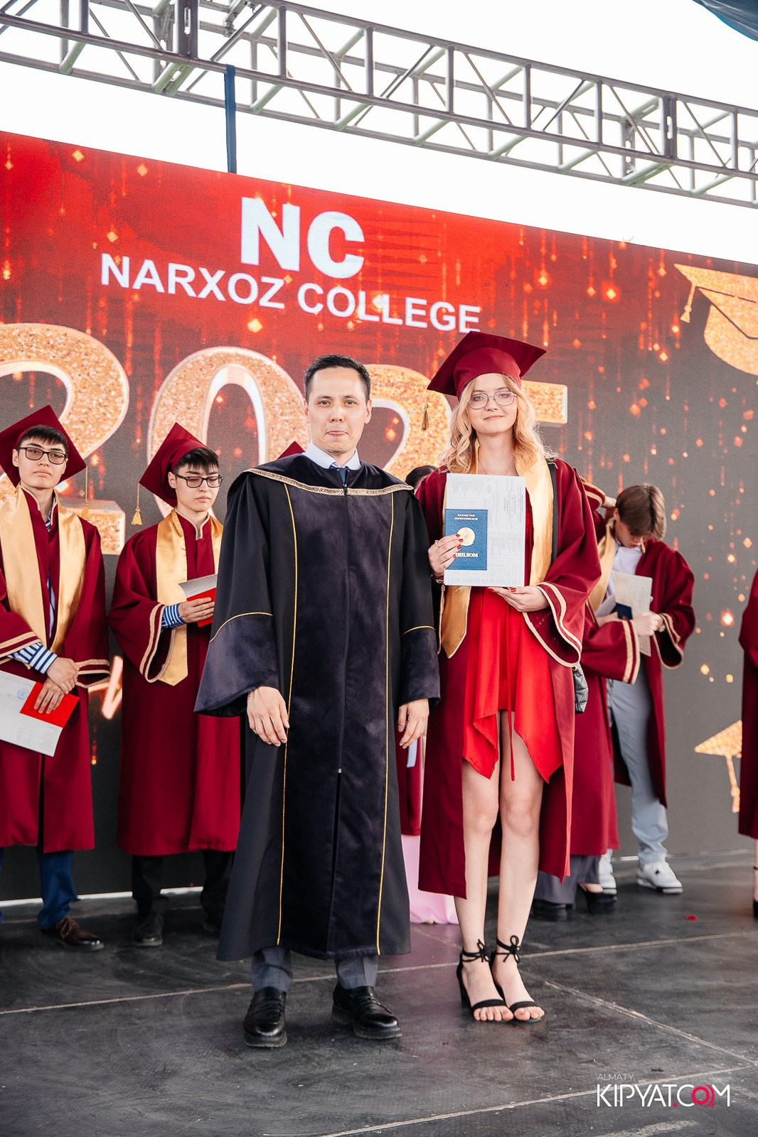 ВРУЧЕНИЕ ДИПЛОМОВ — НАРХОЗ КОЛЛЕДЖ. Part 3. КИПЯТКОМ АЛМАТЫ!