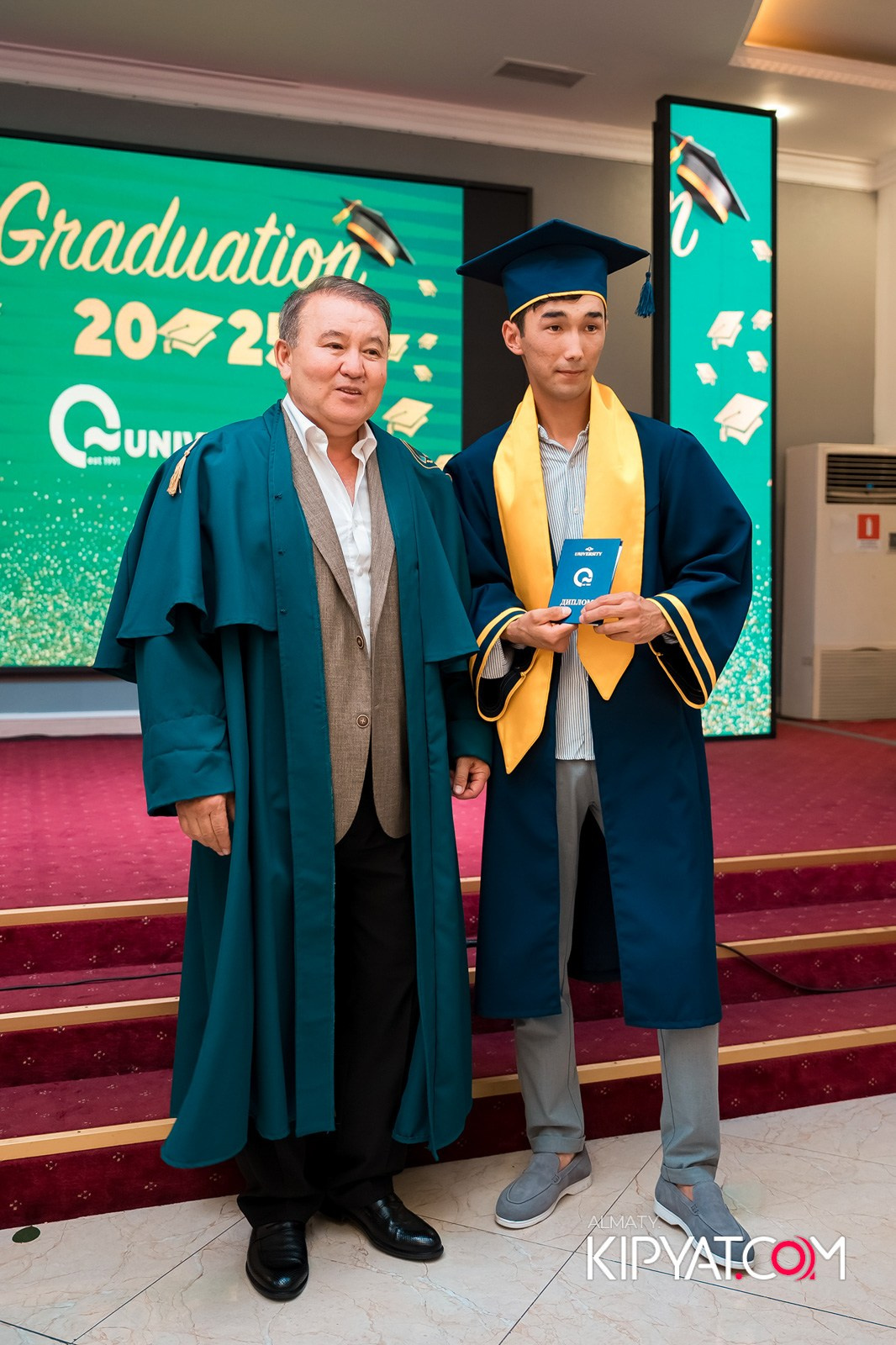 GRADUATION 2025 Q UNIVERSITY. КИПЯТКОМ АЛМАТЫ!
