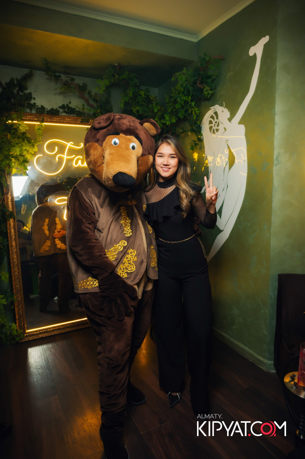 УХО И МЕДВЕДЬ НА САИНА. КИПЯТКОМ АЛМАТЫ!