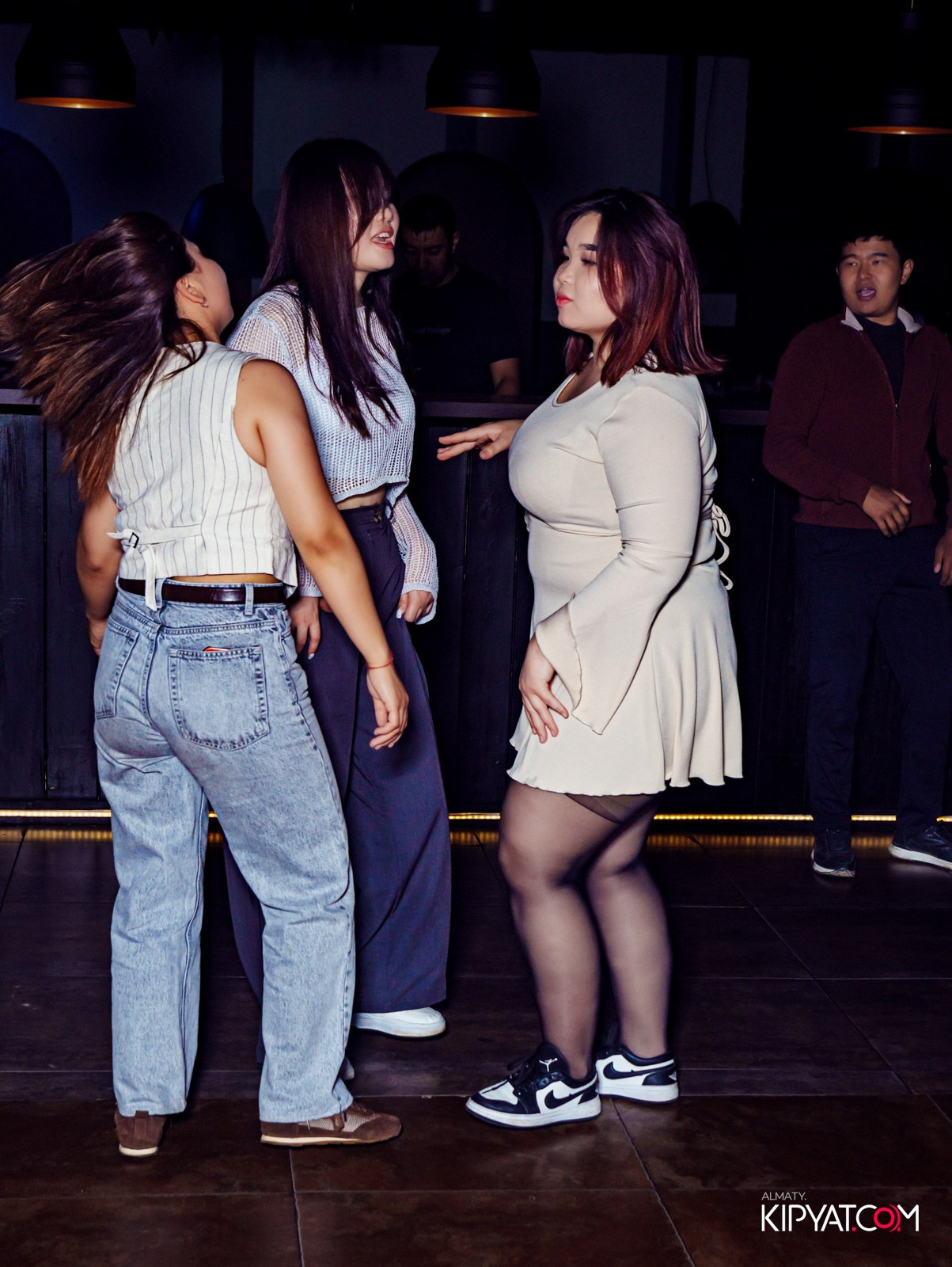 ARAGOSTA. КИПЯТКОМ АЛМАТЫ!