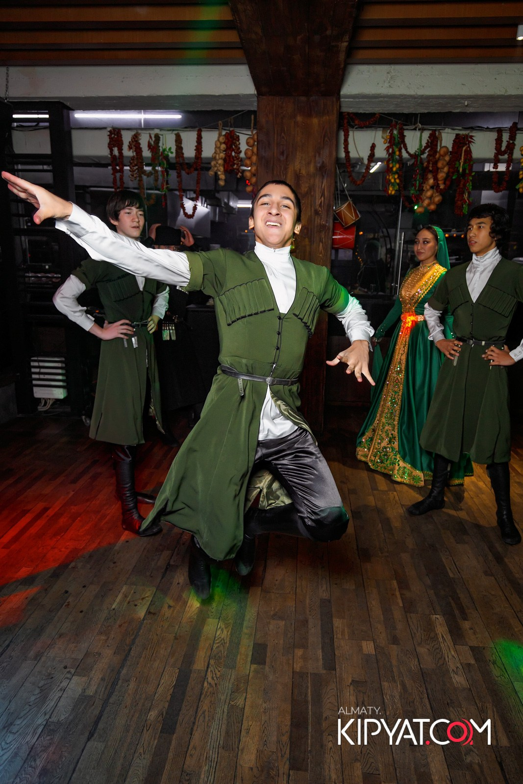 ВАХТАНГУРИ. КИПЯТКОМ АЛМАТЫ! Фотосъемка мероприятий в Алматы