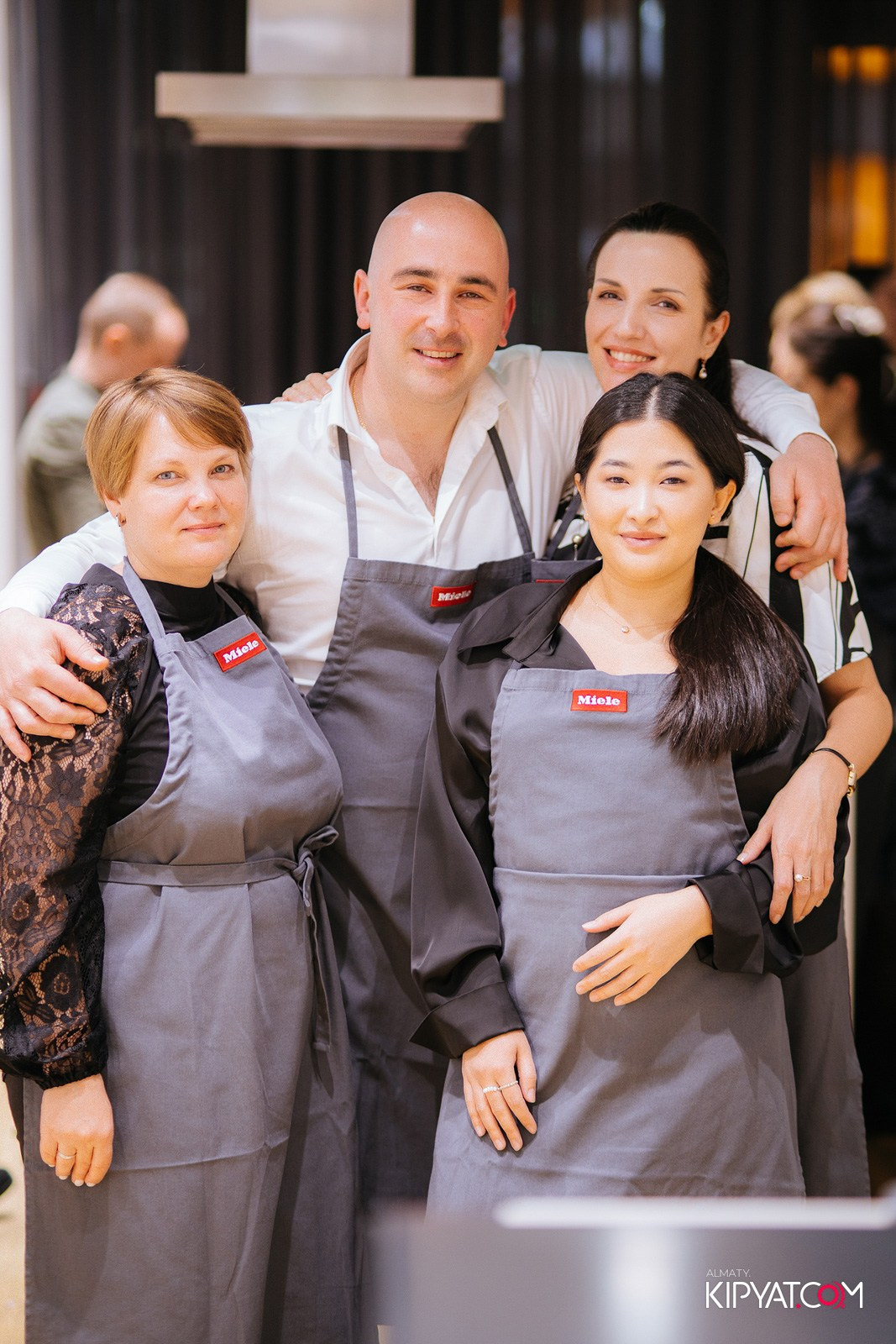 MIELE. КИПЯТКОМ АЛМАТЫ!