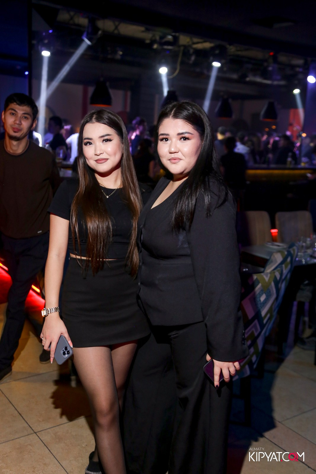 ARAGOSTA ДИСКО-БАР. КИПЯТКОМ АЛМАТЫ!