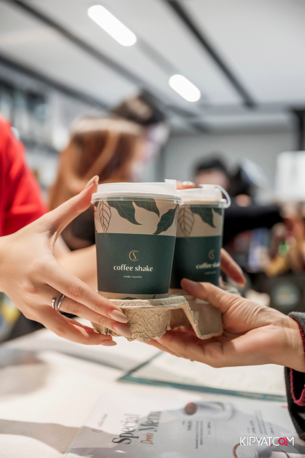 ОТКРЫТИЕ COFFEE SHAKE АСЫЛ ТАС. КИПЯТКОМ АЛМАТЫ!