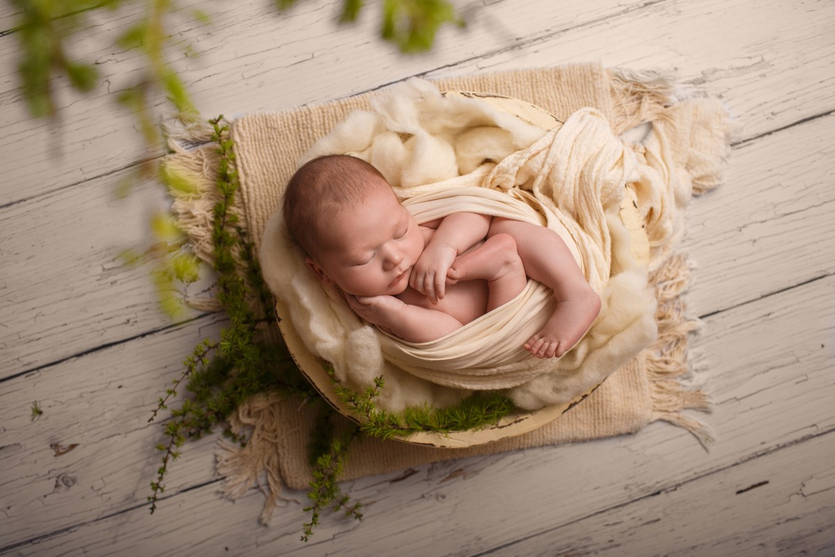 Чаша. Фотограф новорожденных, семейный фотограф в Санкт-Петербурге