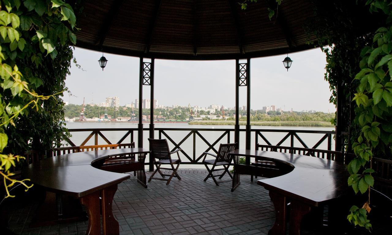 Парк отель «Высокий берег». Свадебный фотограф в Ростове Александра Груздева