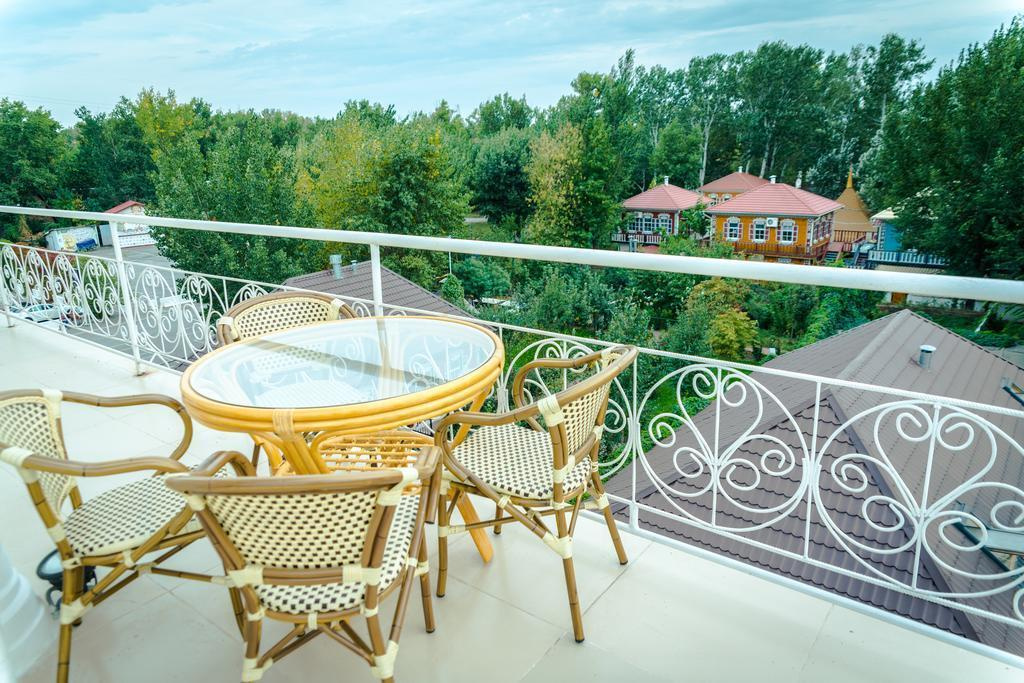 Парк отель «Петровский причал». Свадебный фотограф в Ростове Александра Груздева