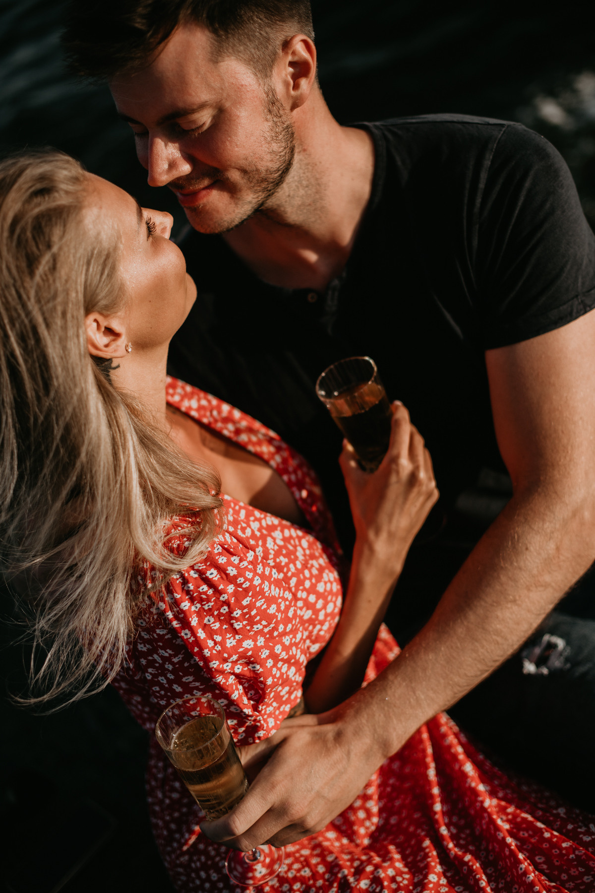 Veera & Peetu. Family and portrait photographer Helsinki