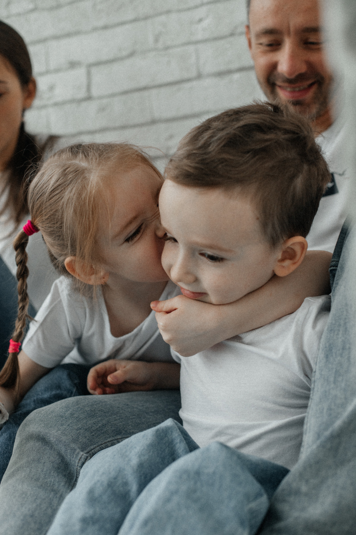 Valentina & family. Family and portrait photographer Helsinki