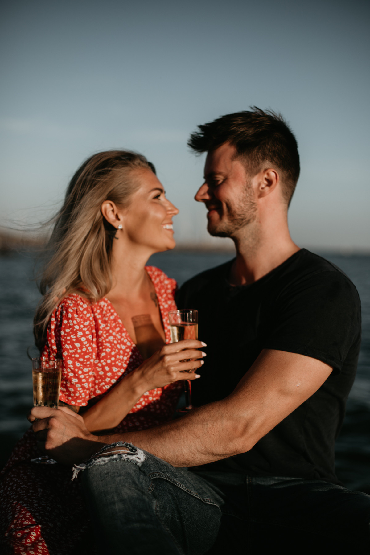 Veera & Peetu. Family and portrait photographer Helsinki