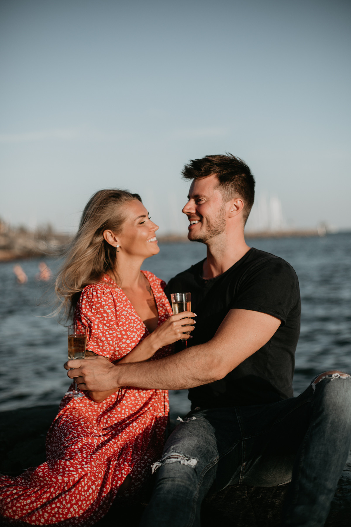 Veera & Peetu. Family and portrait photographer Helsinki