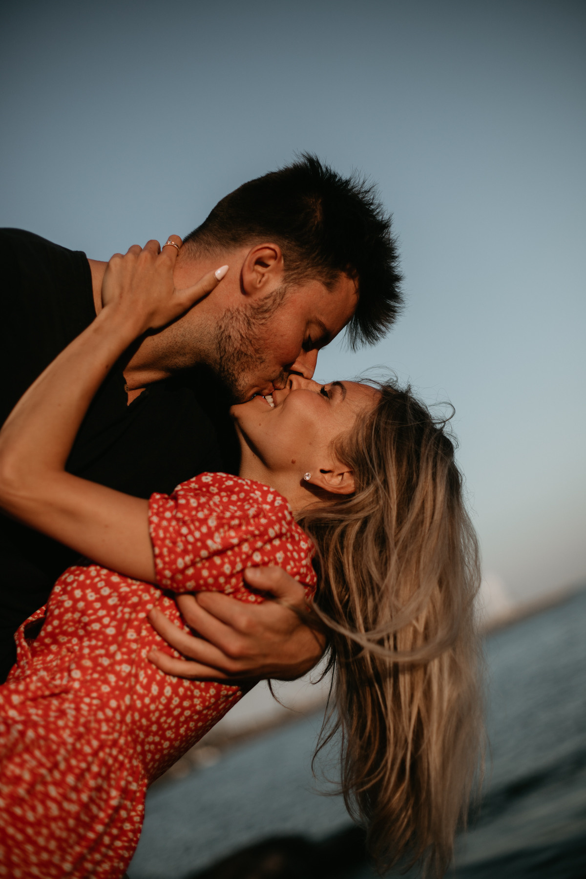 Veera & Peetu. Family and portrait photographer Helsinki