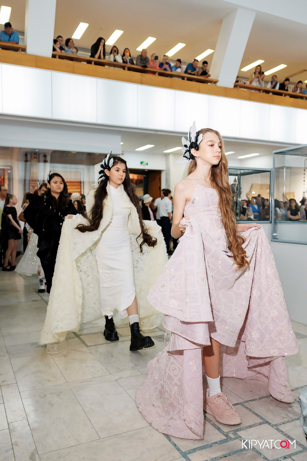 JUNIOR MODELS SHOW. ПЕРФОМАНС НОЧЬ В МУЗЕЕ. КИПЯТКОМ АЛМАТЫ! Фотосъемка мероприятий в Алматы