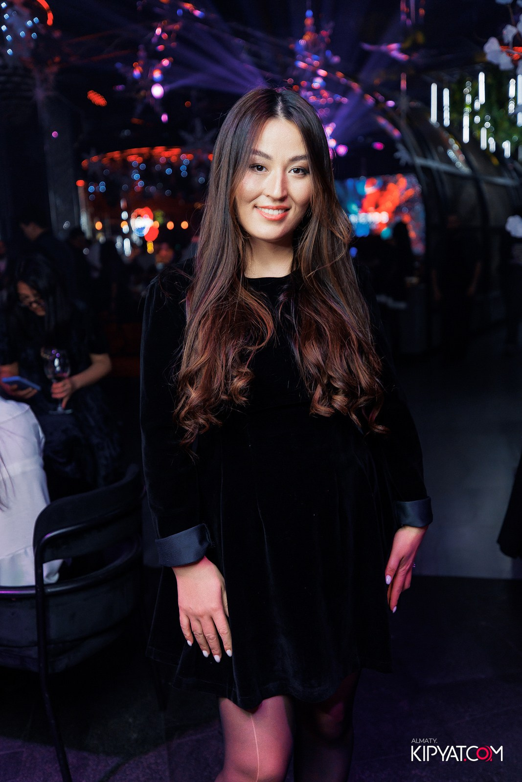 FRIENDS BAR & TERRACE. КИПЯТКОМ АЛМАТЫ!