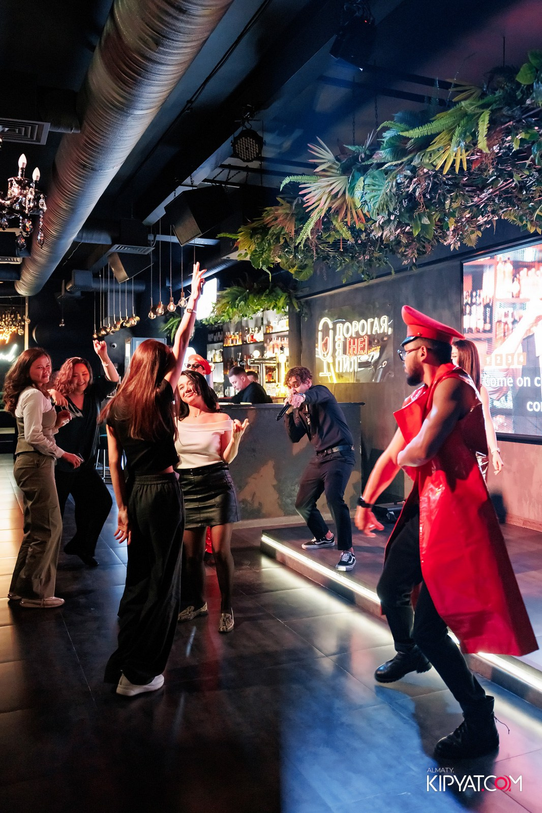 ДОРОГАЯ, Я НЕ ПИЛ. КИПЯТКОМ АЛМАТЫ!