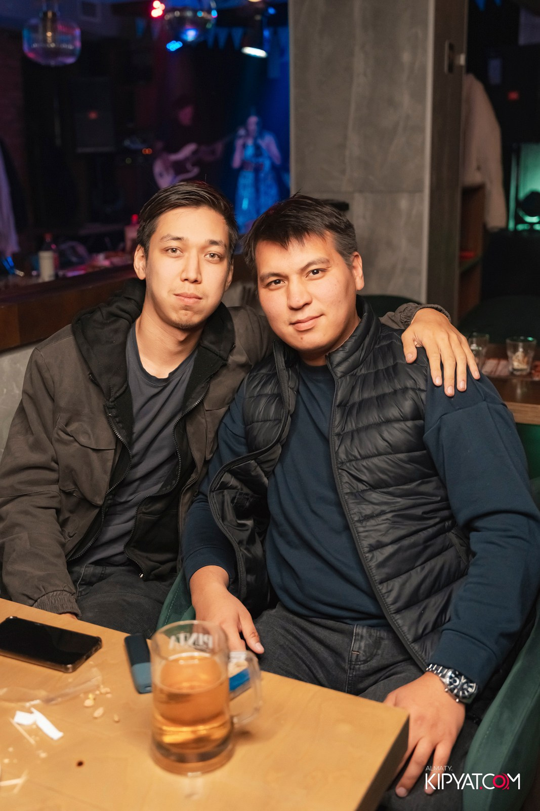 OKTOBERFEST — ПИНТА НА ГОГОЛЯ. КИПЯТКОМ АЛМАТЫ!