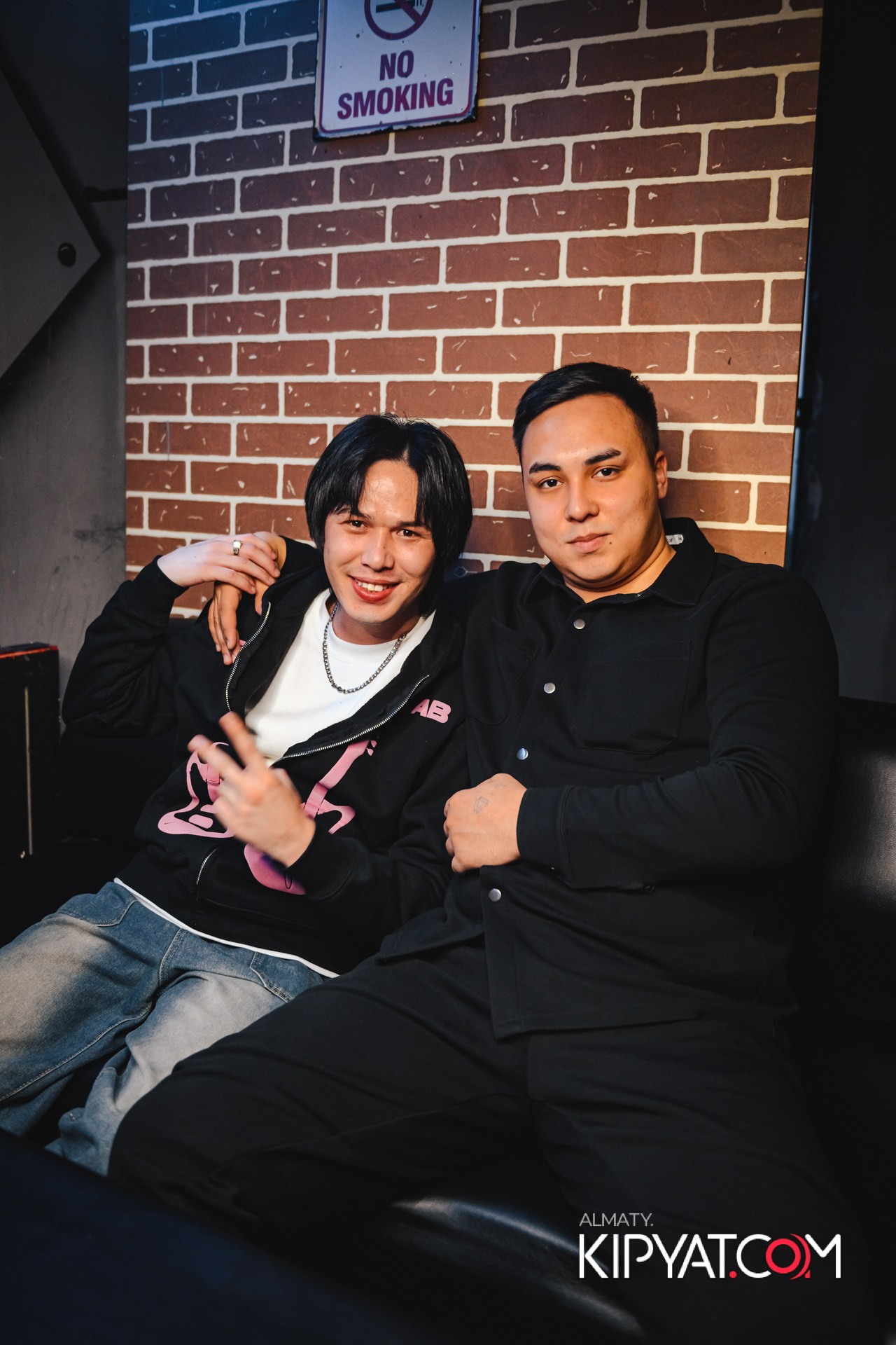 DOS1 BAR. КИПЯТКОМ АЛМАТЫ!