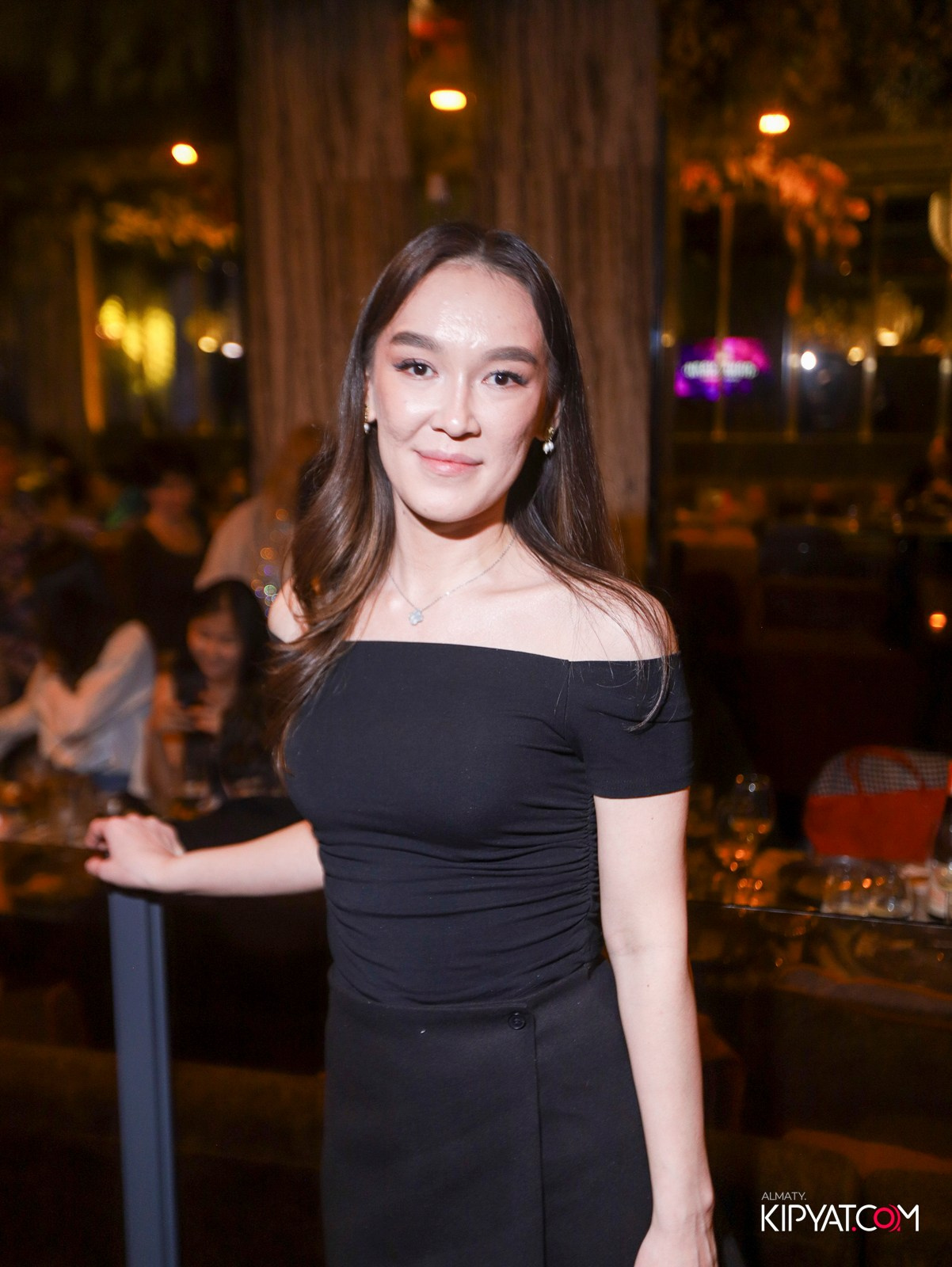 БАР ПАНАЕХАЛИ НА ДОСТЫК. КИПЯТКОМ АЛМАТЫ! Фотосъемка мероприятий в Алматы