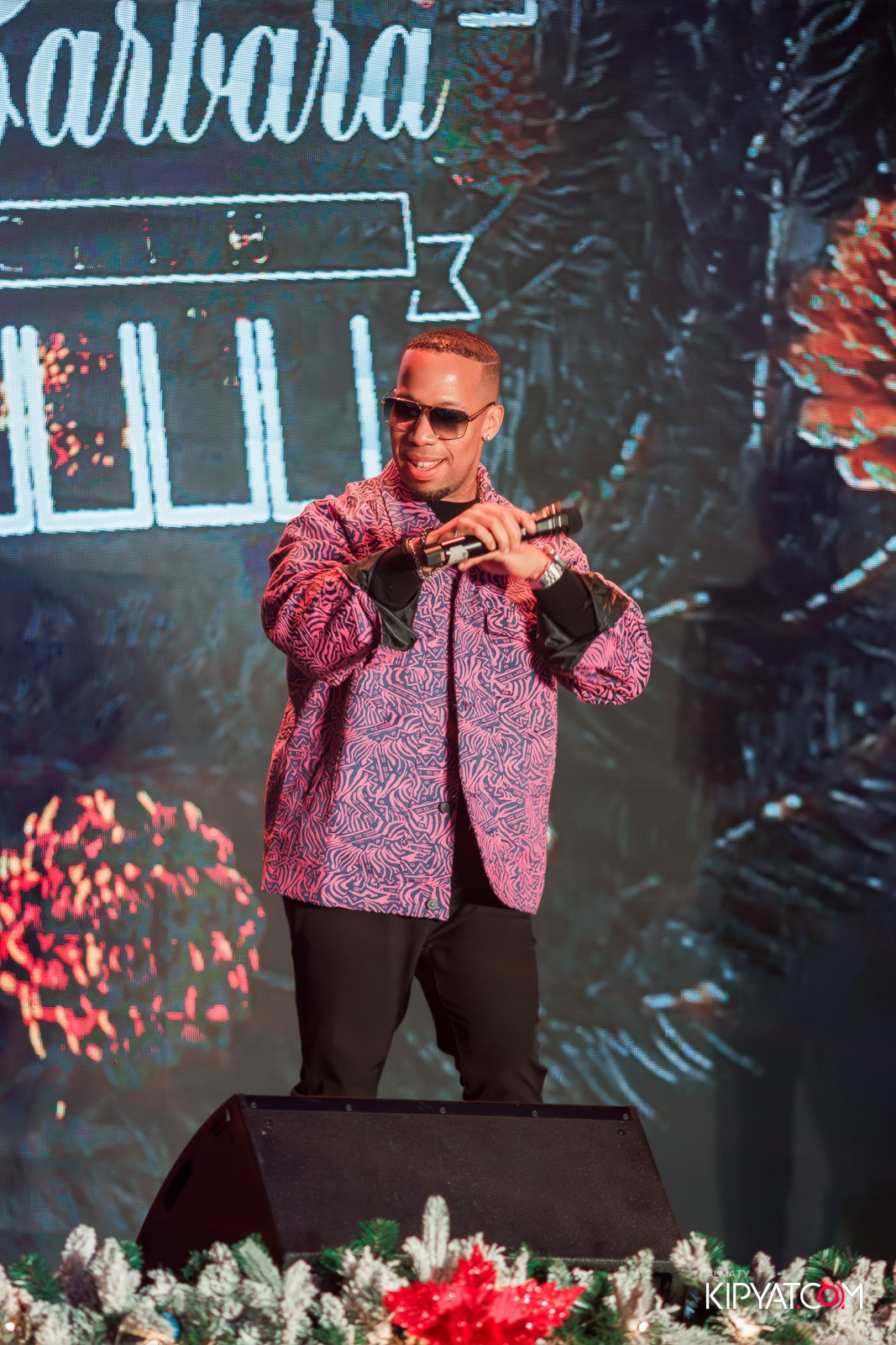 FITNESS ЁЛКА в ночном клубе SANTA BARBARA. КИПЯТКОМ АЛМАТЫ!