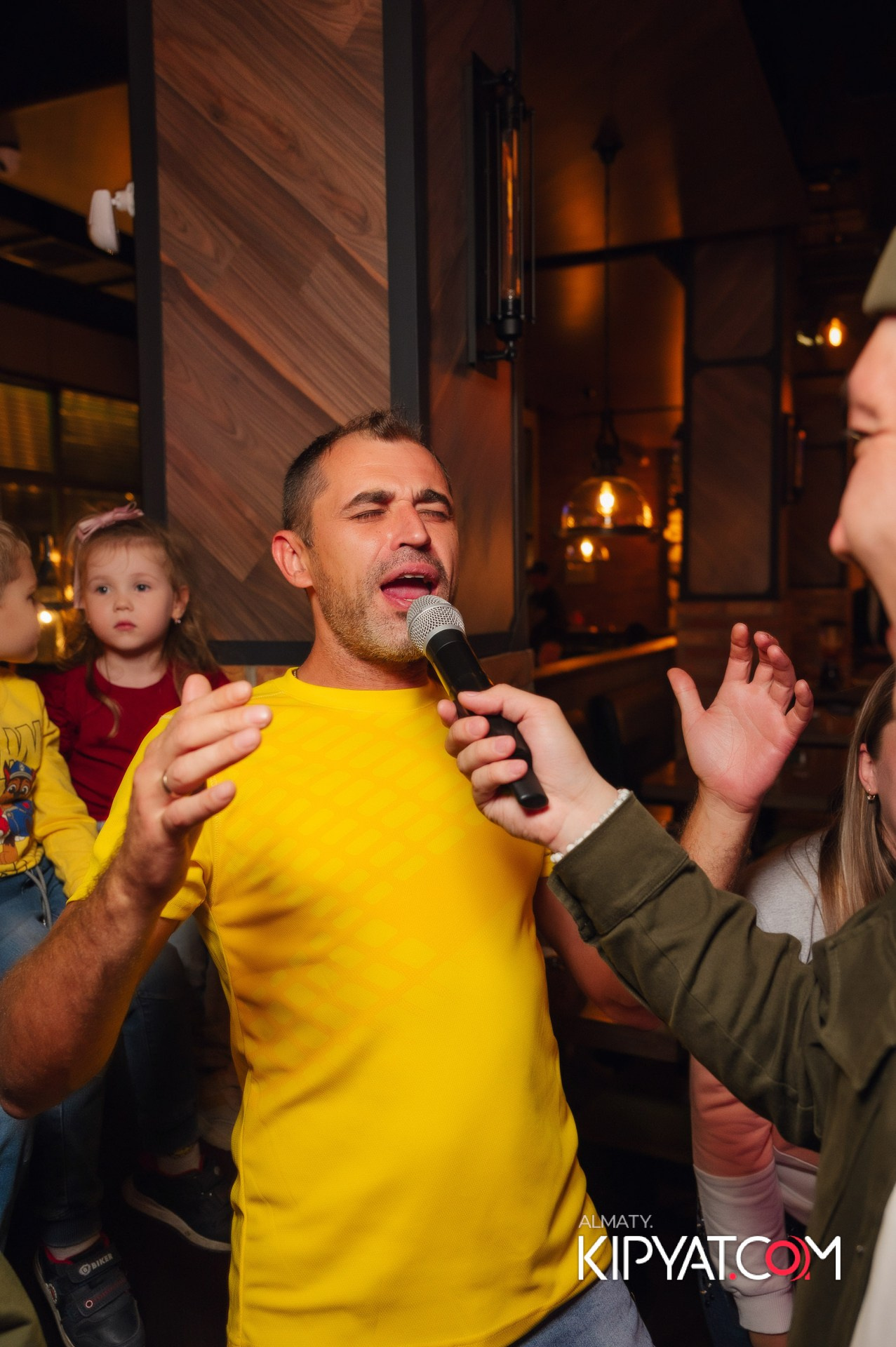 Пинта на Алтынсарина. КИПЯТКОМ АЛМАТЫ! Фотосъемка мероприятий в Алматы