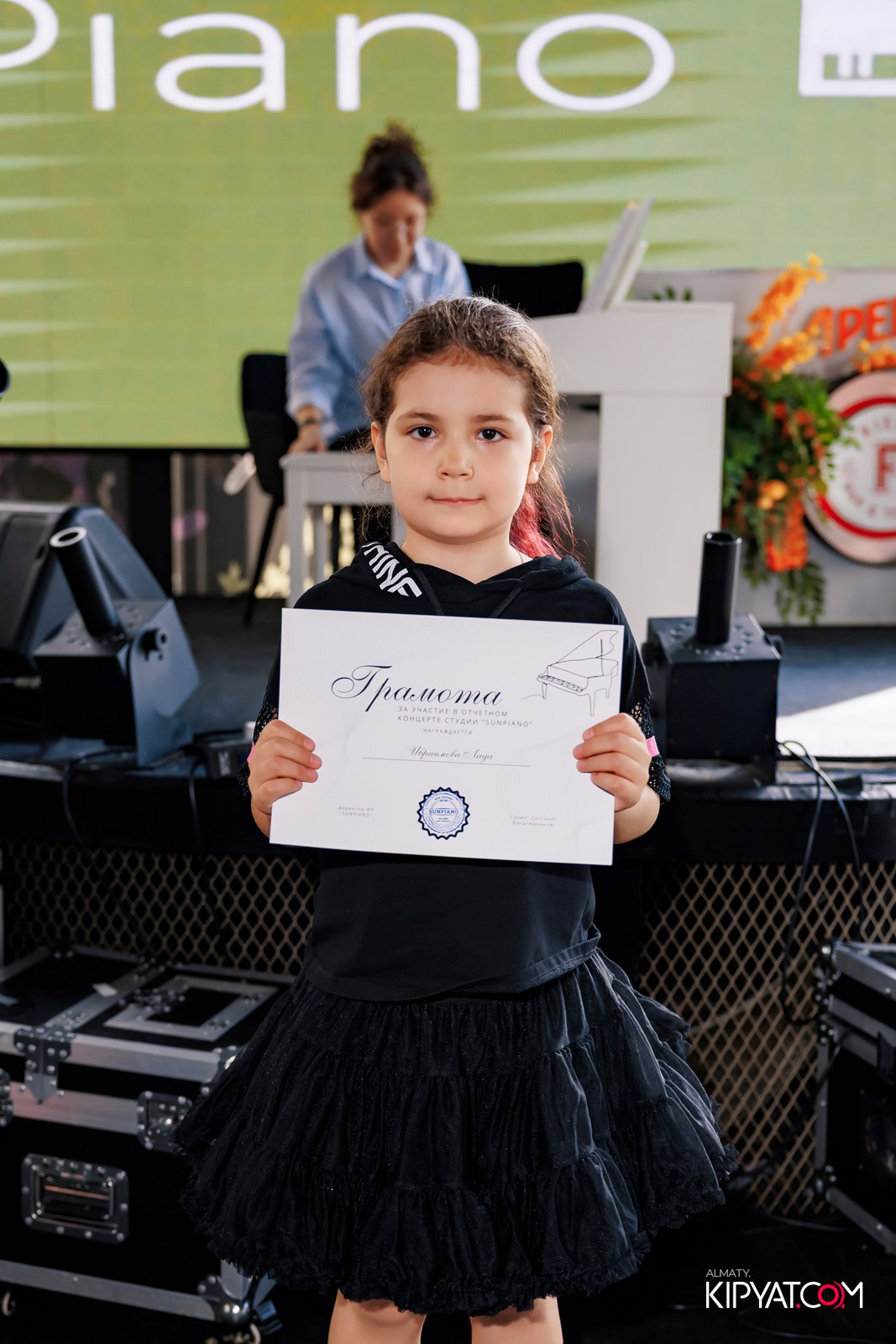 ОТЧЕТНЫЙ КОНЦЕРТ СТУДИИ «SUNPIANO». КИПЯТКОМ АЛМАТЫ!