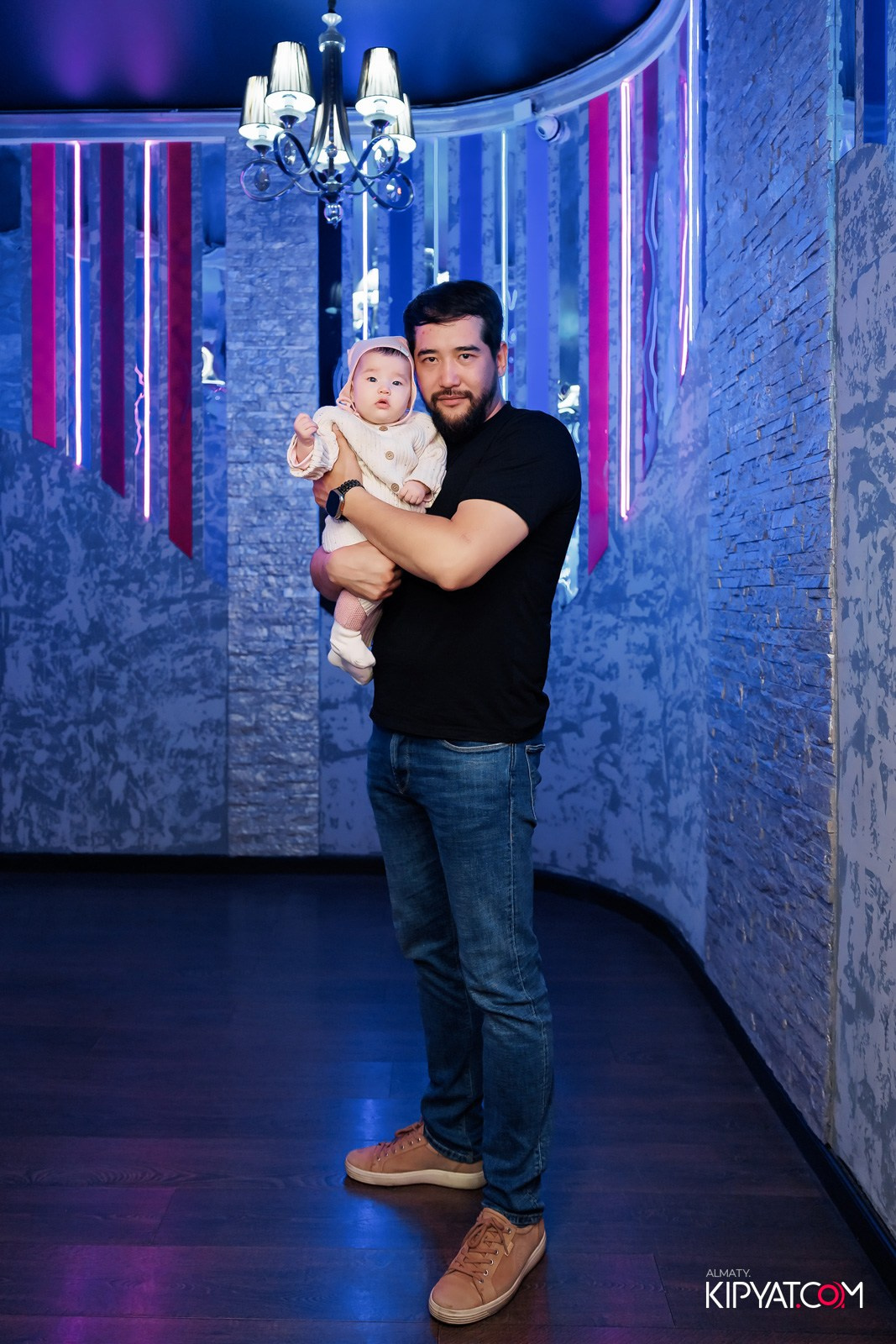 УХО И МЕДВЕДЬ НА ГАГАРИНА. КИПЯТКОМ АЛМАТЫ!