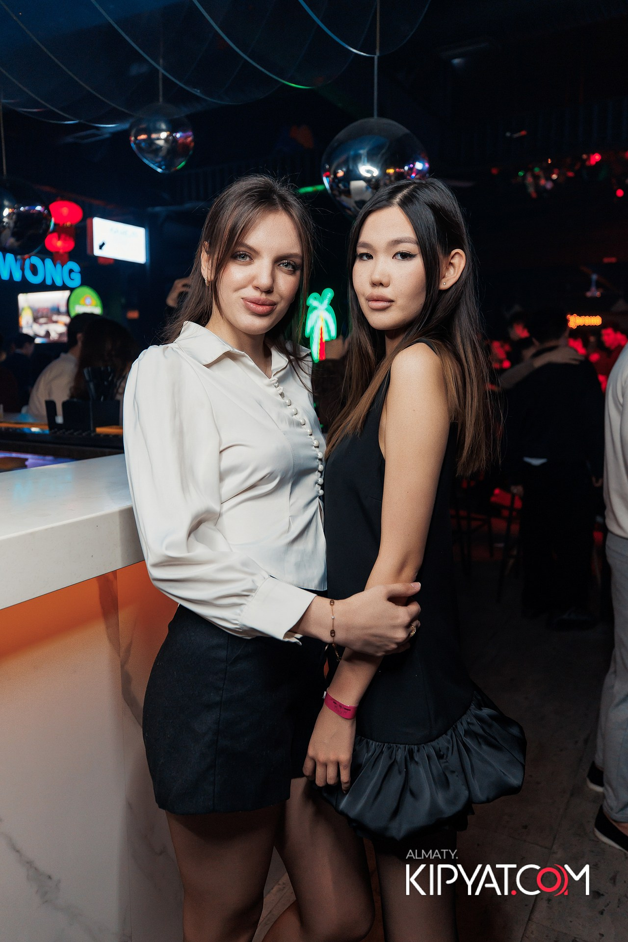 BANGLAROAD BAR SPECIAL GUEST: ASIK. КИПЯТКОМ АЛМАТЫ!