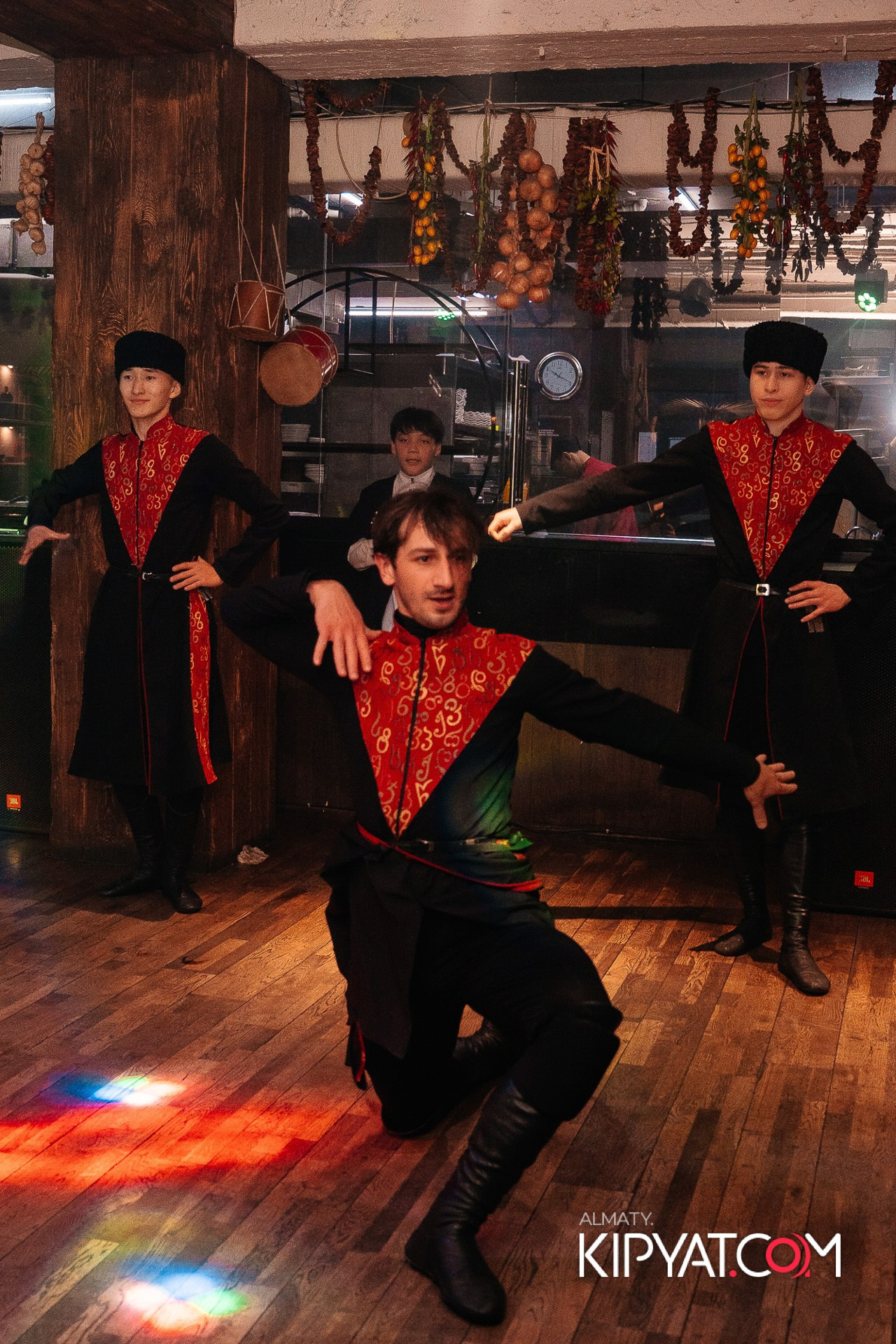 ВАХТАНГУРИ. КИПЯТКОМ АЛМАТЫ!