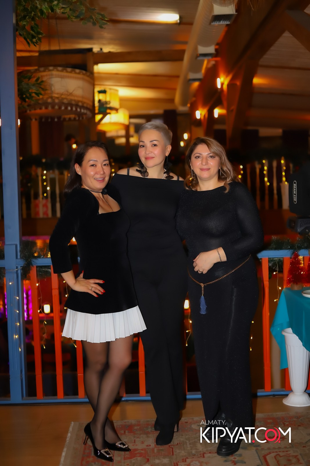 ГРУЗИНСКИЙ ДВОР НА КАБАНБАЙ БАТЫРА. КИПЯТКОМ АЛМАТЫ!