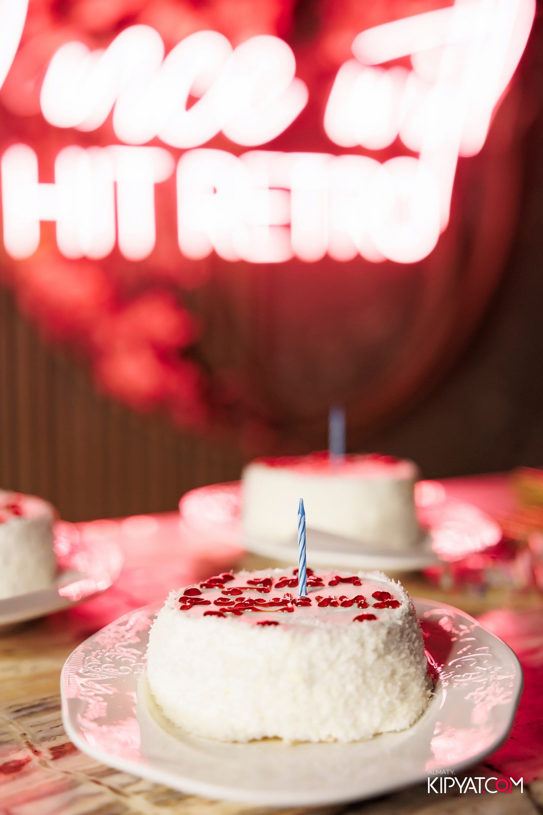 МУЗЫКАЛЬНОЕ ЛОТО В HIT RETRO. КИПЯТКОМ АЛМАТЫ!