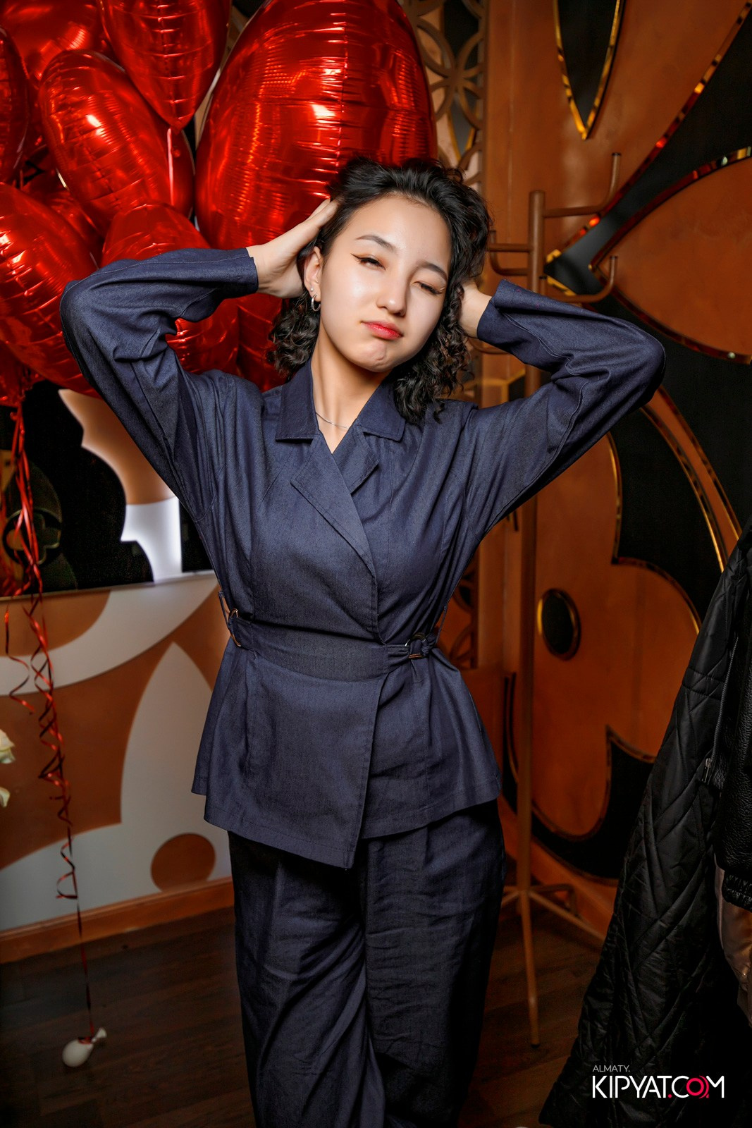 УХО И МЕДВЕДЬ НА КУРМАНГАЗЫ. КИПЯТКОМ АЛМАТЫ! Фотосъемка мероприятий в Алматы