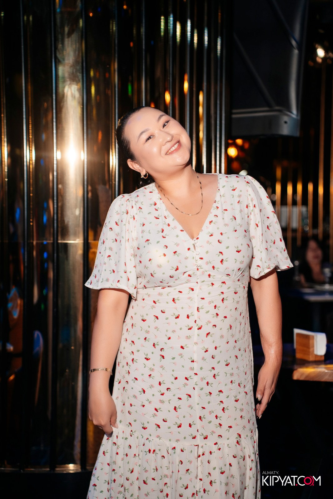 MOOD KARAOKE & TERRACE. КИПЯТКОМ АЛМАТЫ!