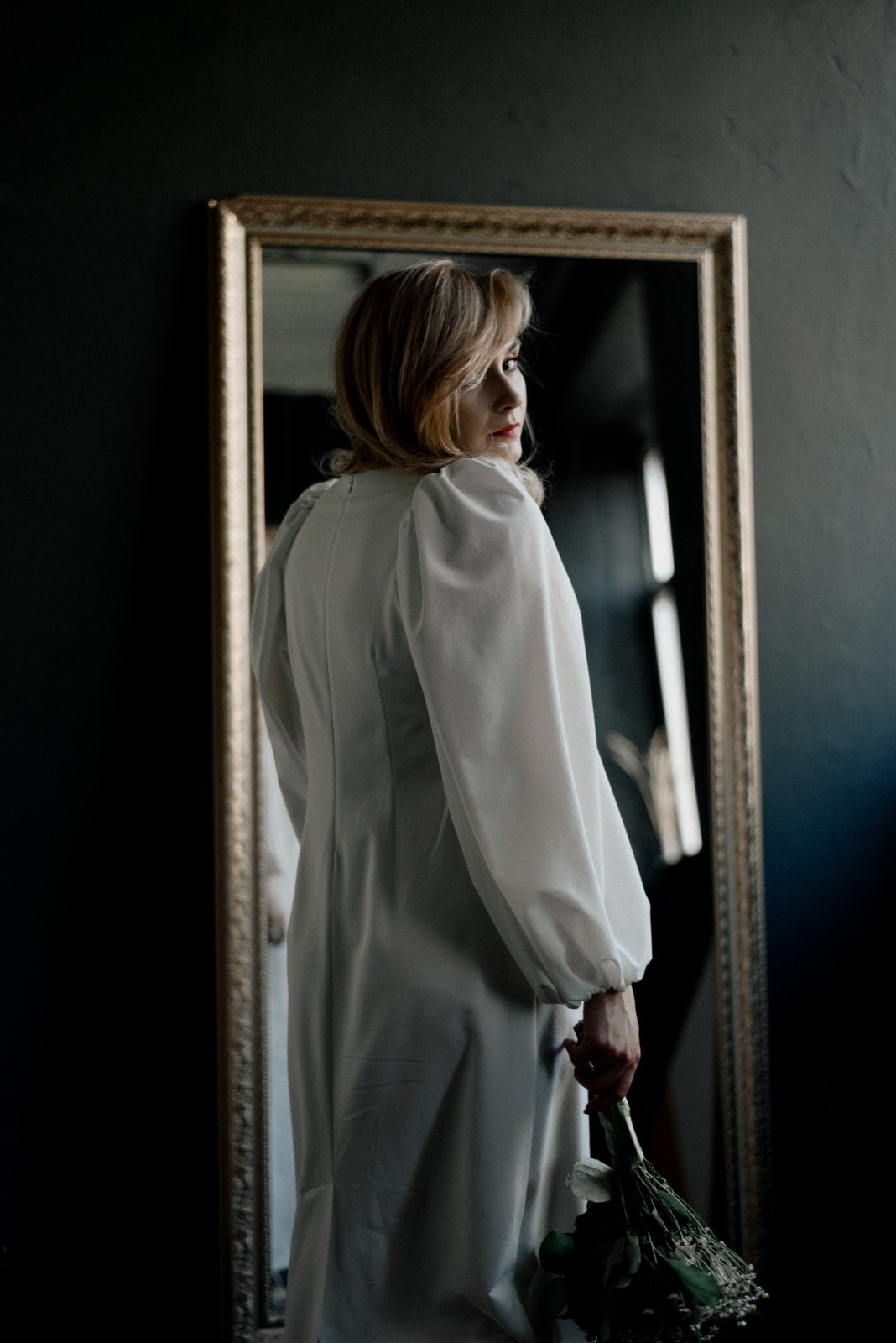 Свадебная фотосессия в стиле минимализм в Тюмени — Максим и Таня — Фотограф Дарья Мустафина. Фотограф Дарья Мустафина, Тюмень