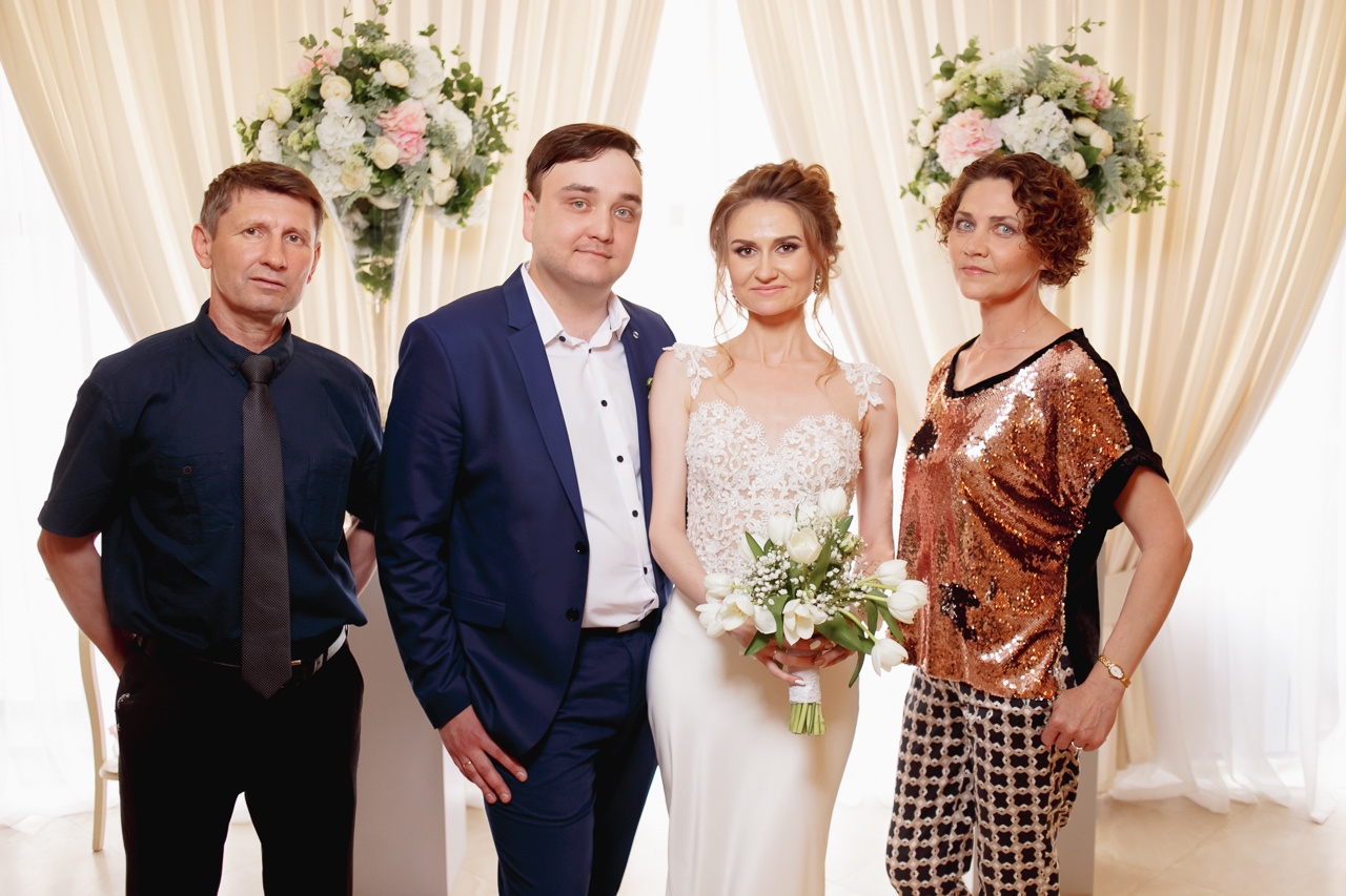 Алена и Борис (прогулка и начало банкета). Семейный и свадебный фотограф в Нижнем Новгороде