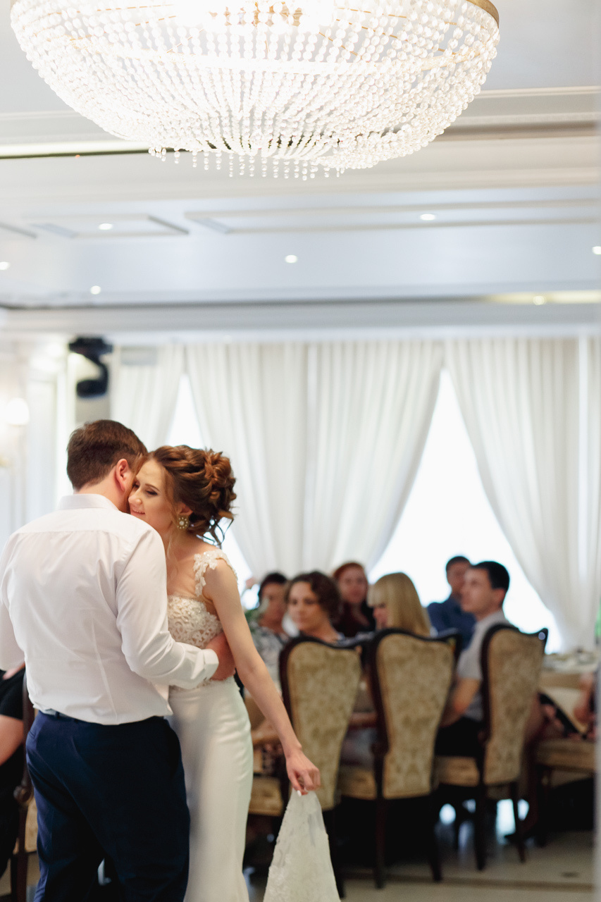 Алена и Борис (прогулка и начало банкета). Семейный и свадебный фотограф в Нижнем Новгороде