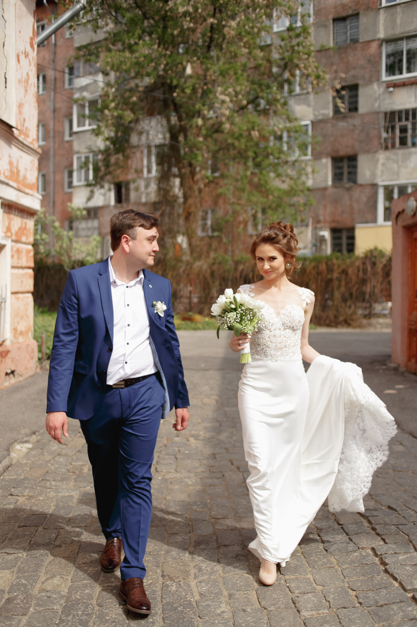 Алена и Борис (прогулка и начало банкета). Семейный и свадебный фотограф в Нижнем Новгороде