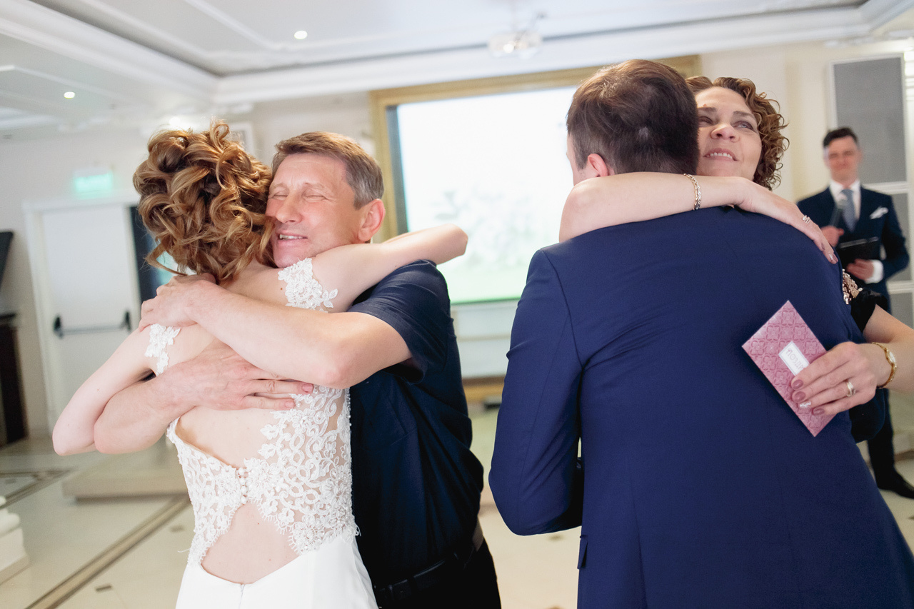Алена и Борис (прогулка и начало банкета). Семейный и свадебный фотограф в Нижнем Новгороде