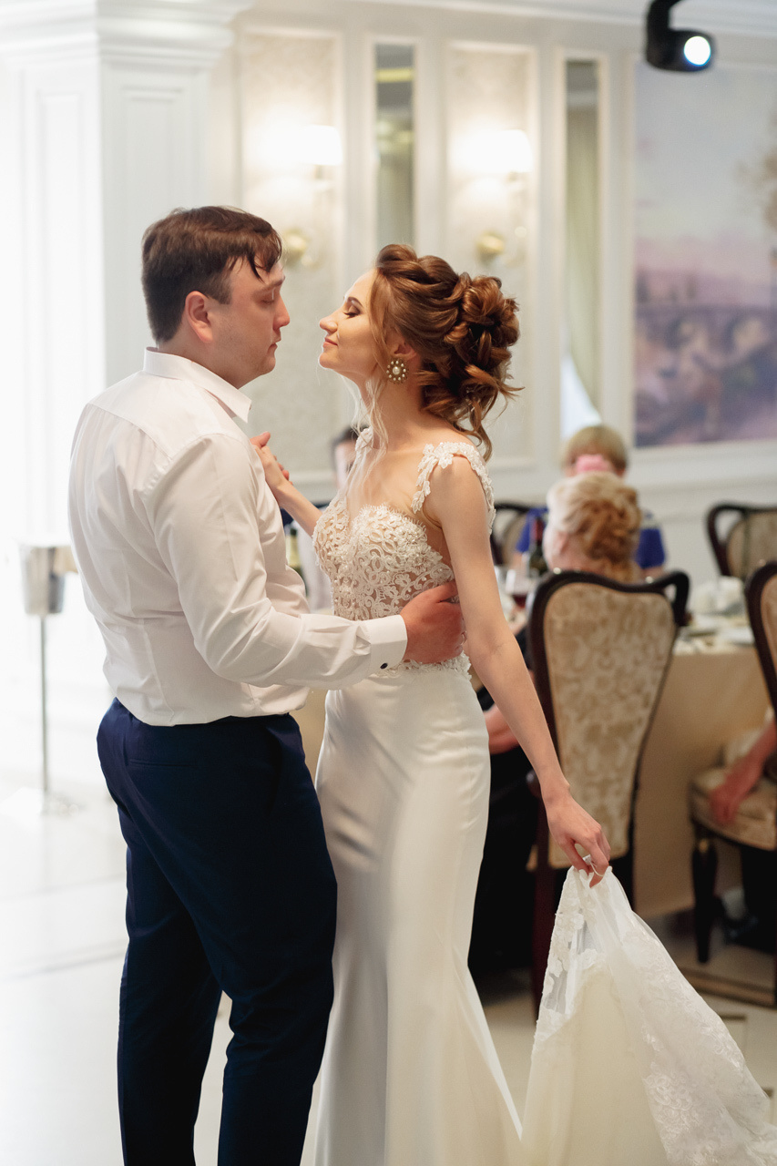 Алена и Борис (прогулка и начало банкета). Семейный и свадебный фотограф в Нижнем Новгороде