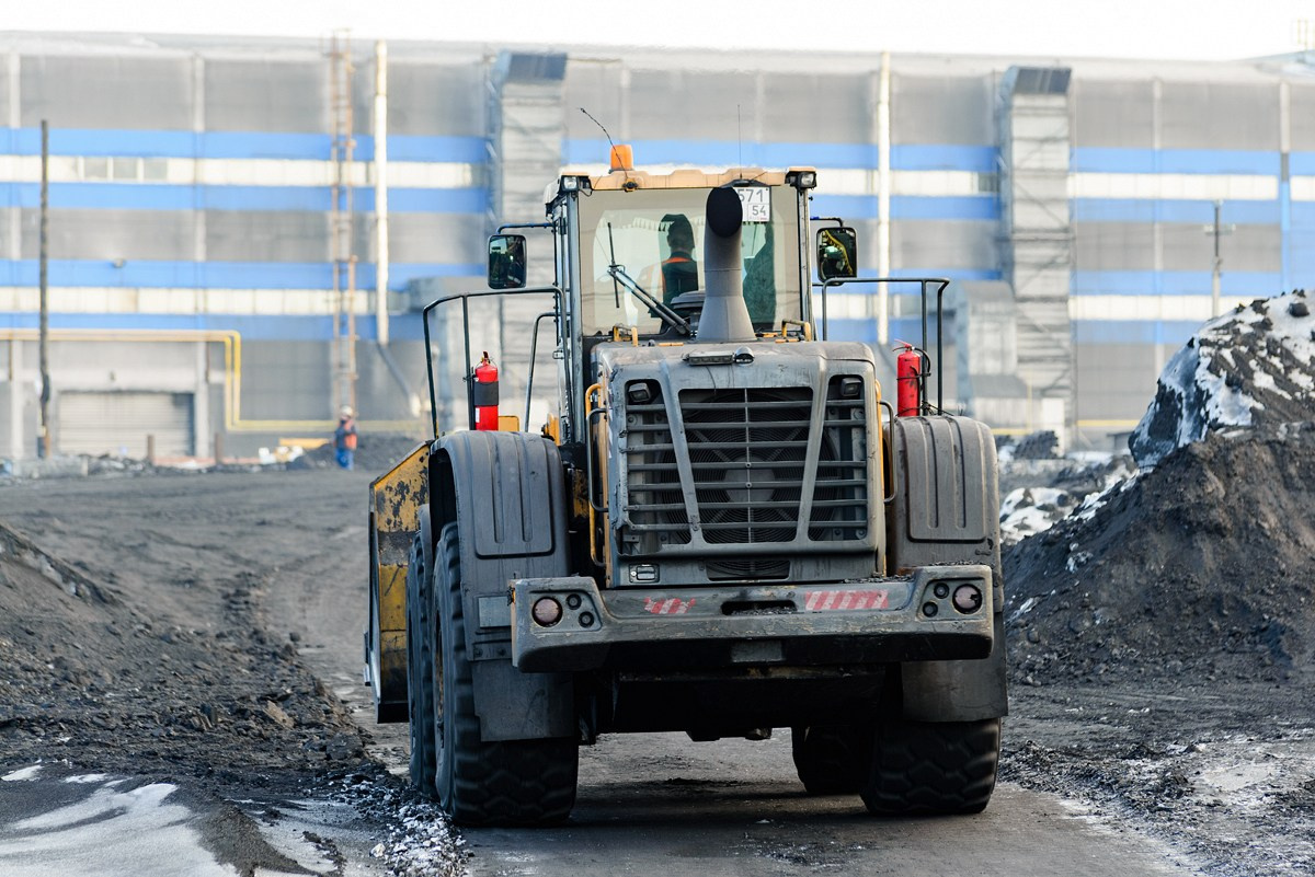 СИБАНТРАЦИТ угольный разрез. Фотограф Сергей Сергеев