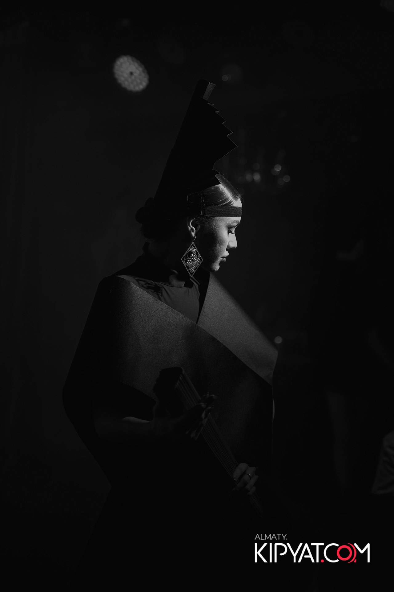 THE THEATER. КИПЯТКОМ АЛМАТЫ!