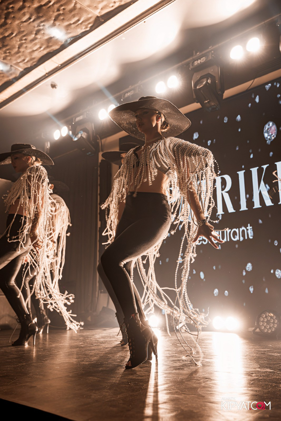 PATRIKI RESTAURANT. КИПЯТКОМ АЛМАТЫ!