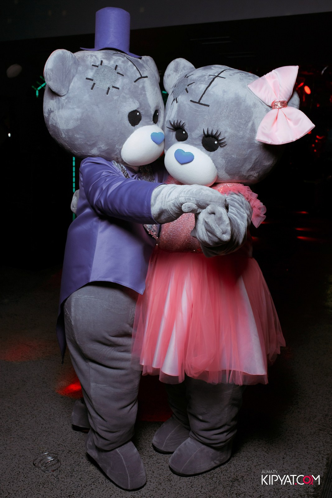 КАРАОКЕ МИКРОФОН. КИПЯТКОМ АЛМАТЫ!