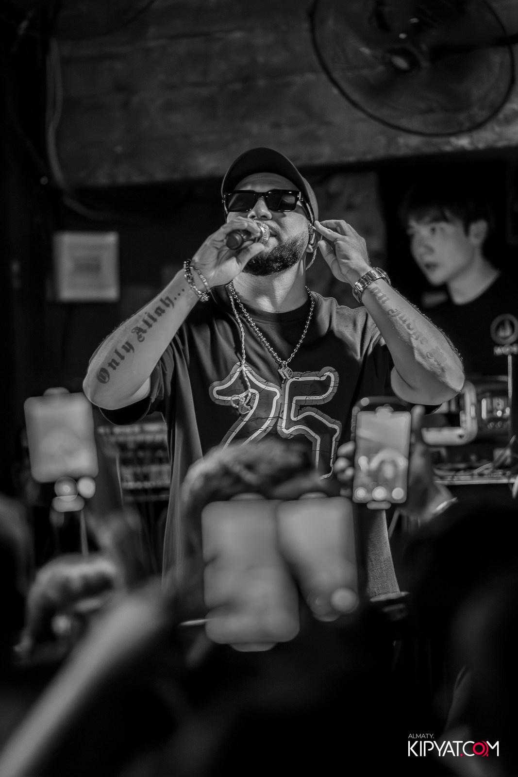 BHB. КИПЯТКОМ АЛМАТЫ!