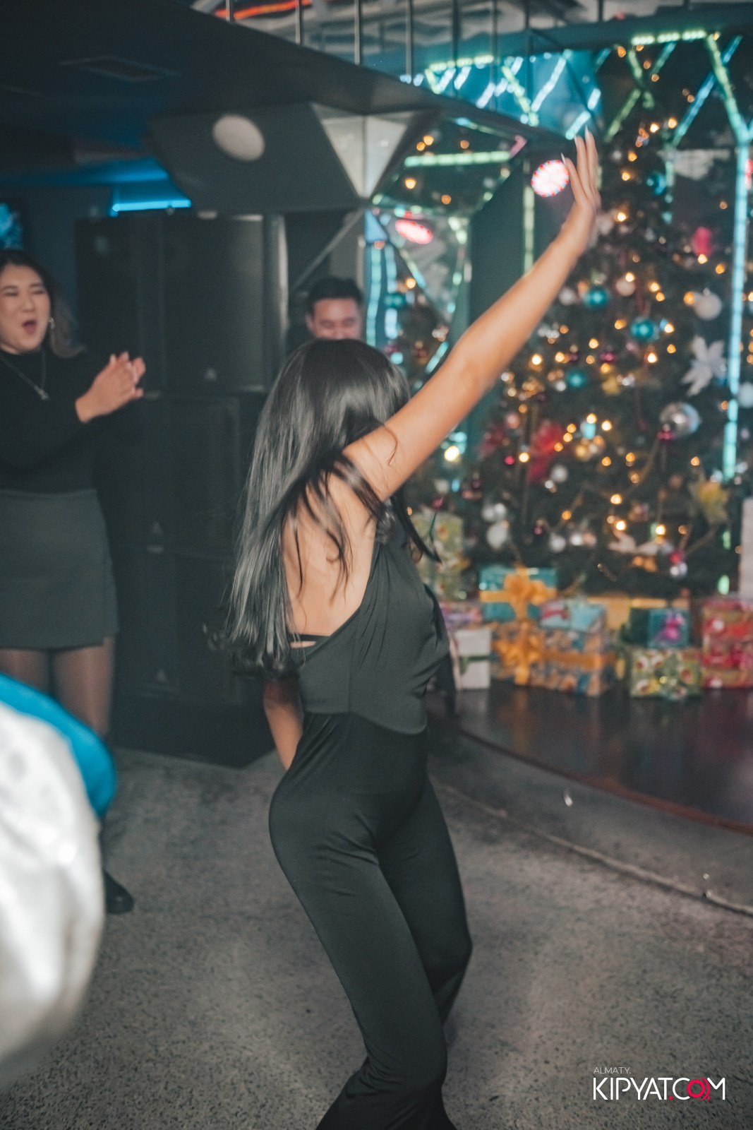 КАРАОКЕ МИКРОФОН. КИПЯТКОМ АЛМАТЫ!